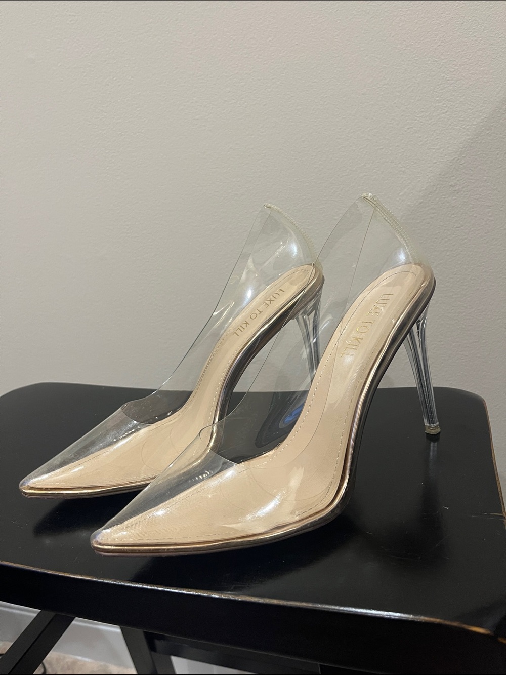Luxe To Kill London Clear Pointed-Toe Stilettos with Nude Insole - Picture 4 of 9